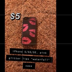 iPhone 5/5S/SE glitter pink “lips” case